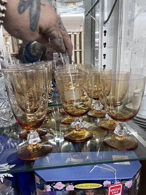 Amber Crystal Stemware Set - Elegant Amber Wine Glass